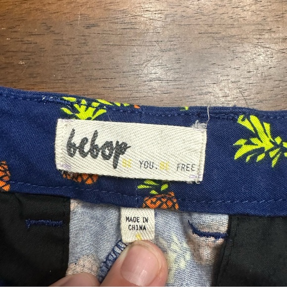 Bebop pineapple print tropical shorts - Picture 2 of 4